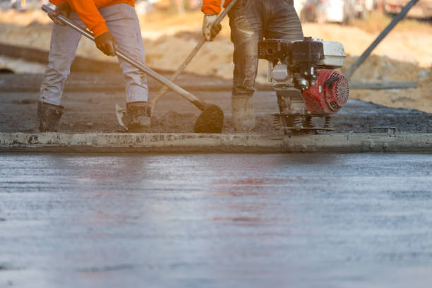  Weyauwega, WI Concrete contractor Pros